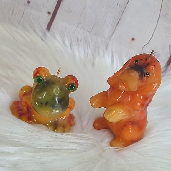 Vintage 70s Pair of Rainbow Wax Animal Candles Candle Frog Dog Spaniel Puppy - Picture 17 of 17